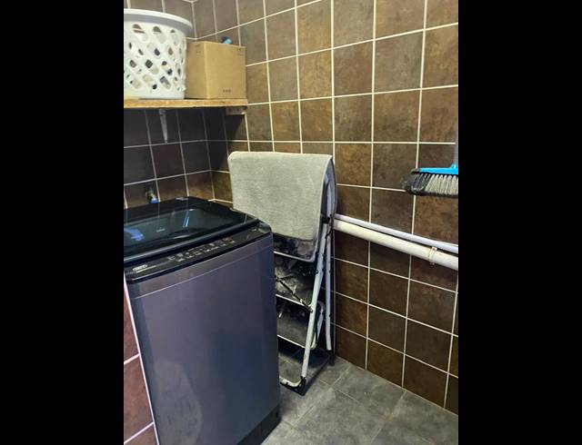 3 BEDROOM PROPERTY TO RENT IN HILLSIDE